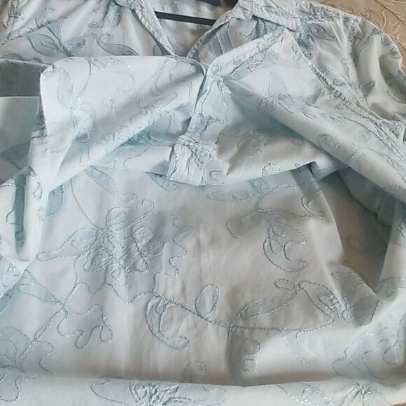 4@30.00 or 20.00:LADIES Blouse by GISELLA - Picture 16 of 16